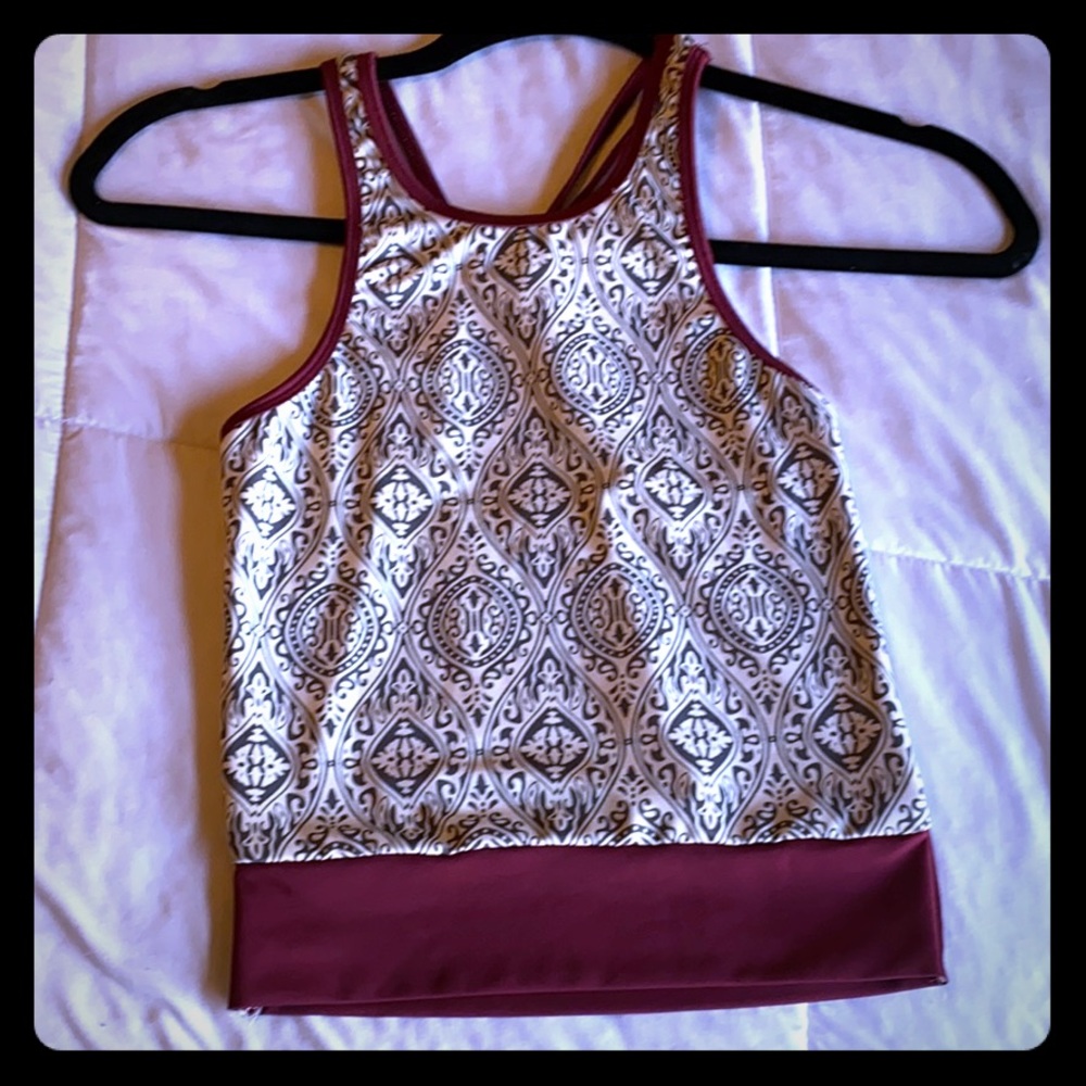 Beautiful maroon pattern crop- workout or fashion